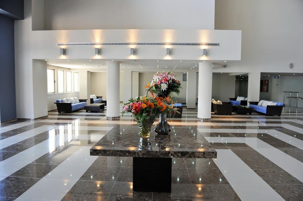 Capital Coast Resort And Spa Pafos Zewnętrze zdjęcie